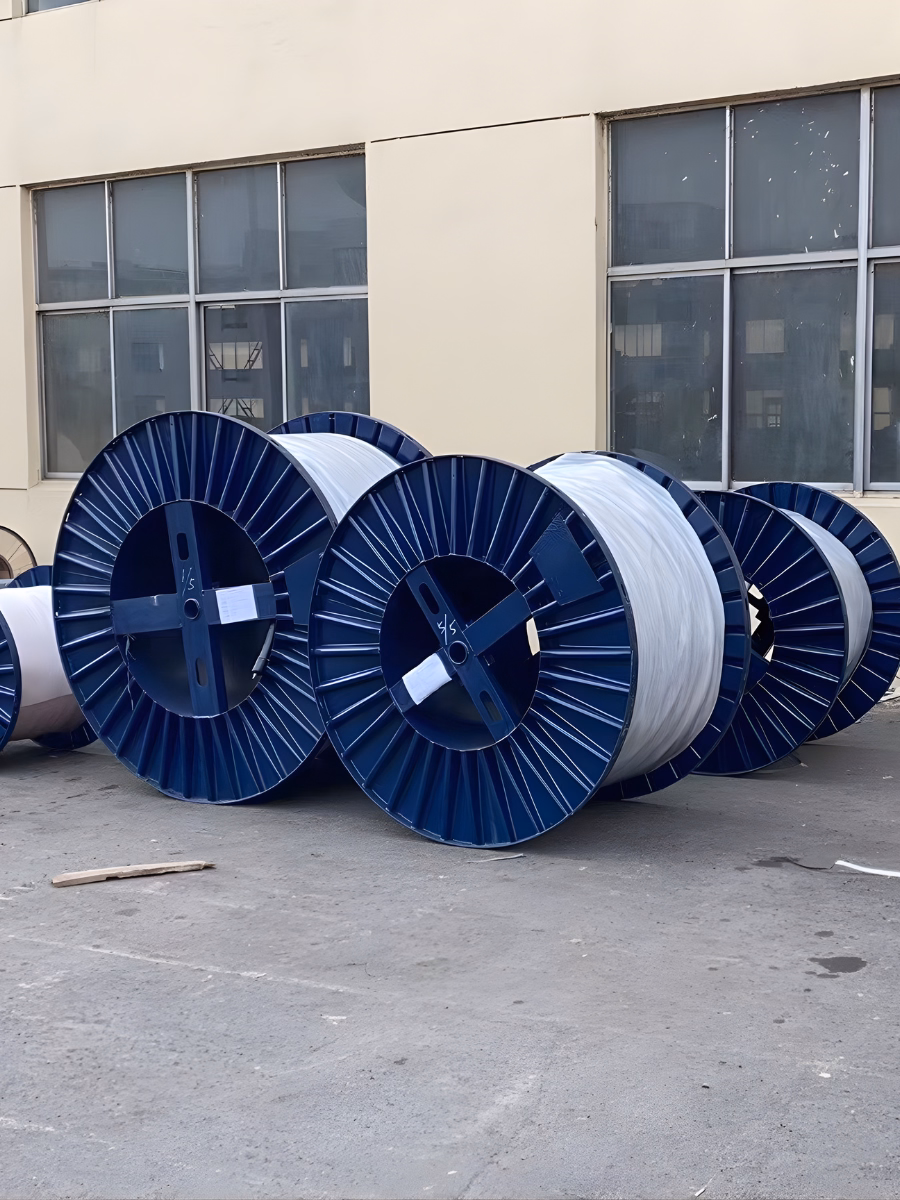 Medium voltage cable supply